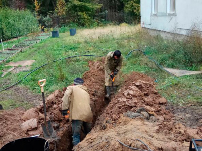 Бурение скважины с трубой 133+117 мм и ее обвязка