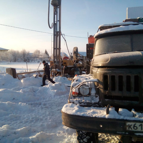 Бурение скважины в д. Старые Омутищи