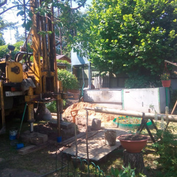 Скважина на воду в СНТ «Заозерный» Скважина на воду в СНТ «Заозерный»