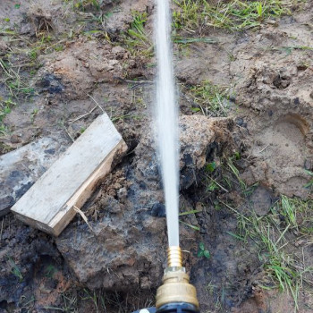 Бурение скважины на воду в д. Дубровское