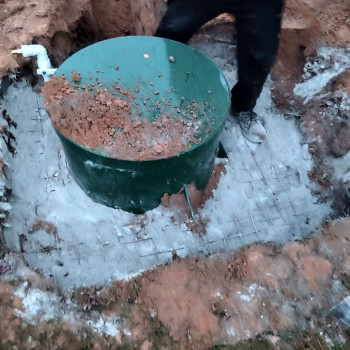 Водоснабжение дома из колодца через кессон в Егорьевске Водоснабжение дома из колодца через кессон в Егорьевске