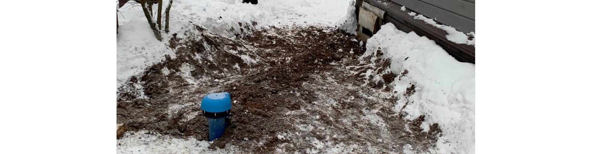 Замёрзла скважина: что делать и как разморозить воду